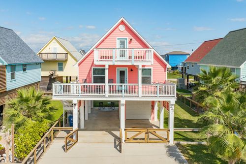 222 Sea Oats Dr, Surfside Beach, TX, 77541-1502 | Card Image