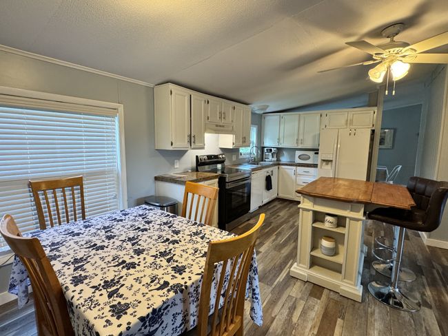 59 Riverview Ln, House other with 3 bedrooms, 2 bathrooms and 2 parking in Waverly TN | Image 7