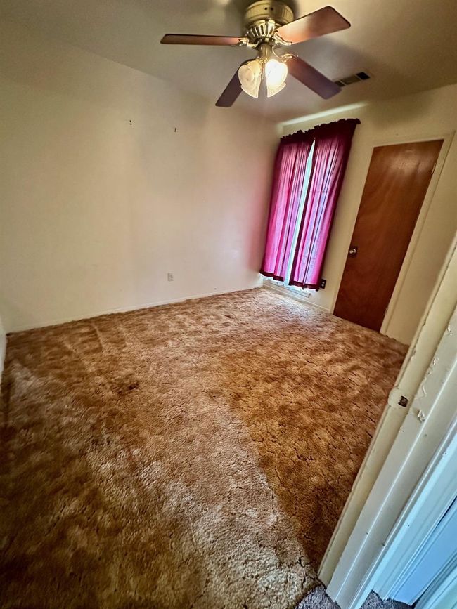 6206 Antha St, House other with 3 bedrooms, 2 bathrooms and null parking in Houston TX | Image 12
