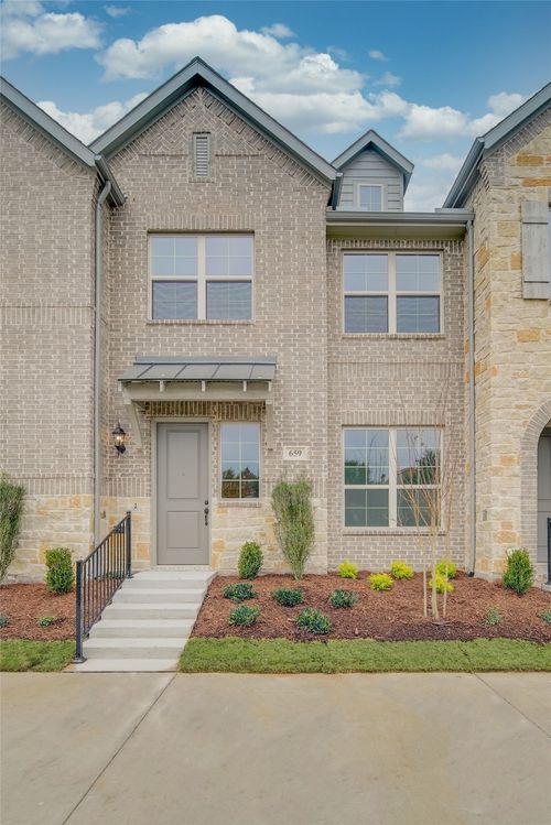 659 Trail Side Dr, Lewisville, TX, 75067-7884 | Card Image