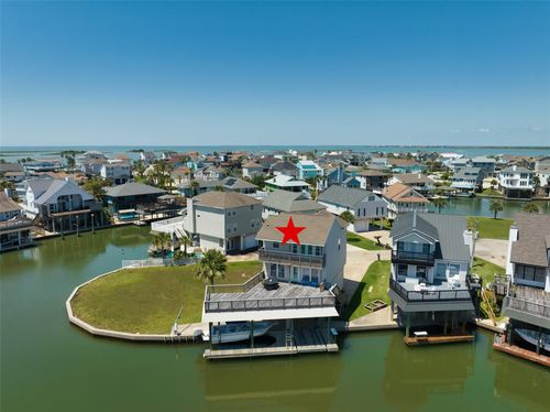 543 Sunset Cir, Galveston, TX, 77554-7805 | Card Image
