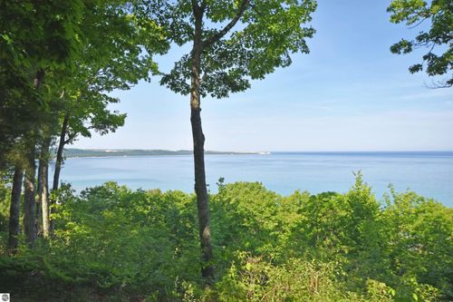 35-35 Ship Watch, Glen Arbor, MI, 49636 | Card Image