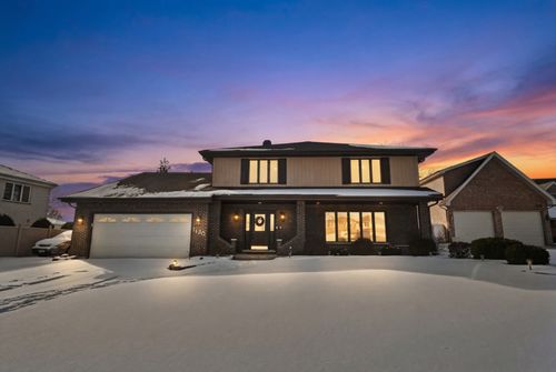 1130 N Thatcher Ln, Addison, IL, 60101-1167 | Card Image