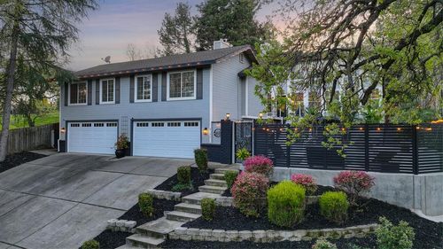 8157 Winding Way, Fair Oaks, CA, 95628 | Card Image