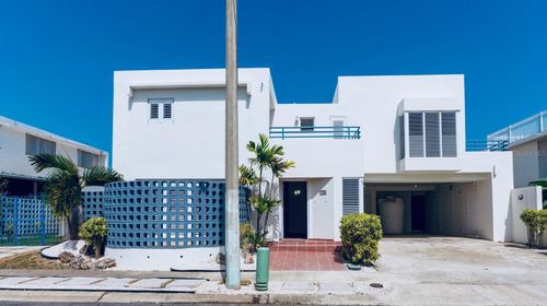 75-75 Calle Fragata, Ensenada, PR, 00647-9554 | Card Image