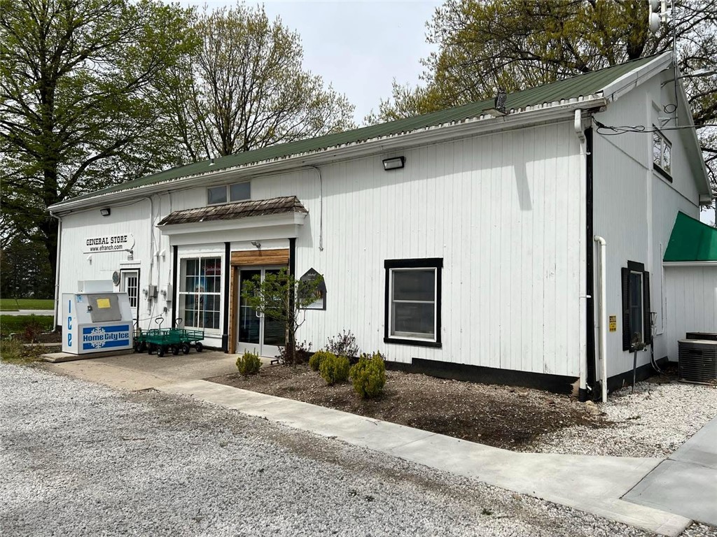 Farm in Bethel Twp