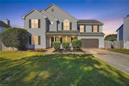 2077 Maple Leaf Cres, Suffolk, VA, 23434-2018 | Card Image