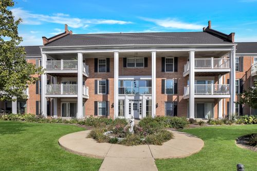 313a-5501 Carriageway Drive, Rolling Meadows, IL, 60008 | Card Image