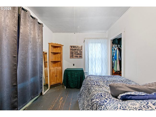 105 N 7 Th St, House other with 2 bedrooms, 1 bathrooms and 1 parking in Creswell OR | Image 15