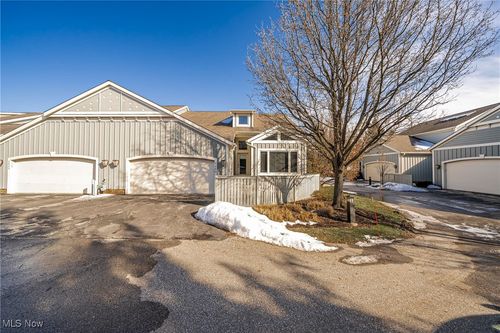 2440 Richmond Rd, Beachwood, OH, 44122-1763 | Card Image