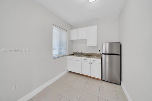 b-7555 Sw 28th Street Rd, Miami, FL, 33155-2715 | Card Image