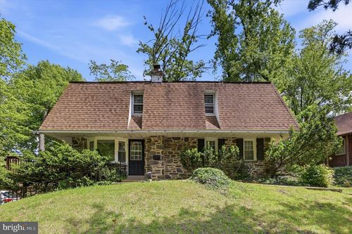 801 E Penn Pines Blvd, ALDAN, PA, 19018-4310 | Card Image