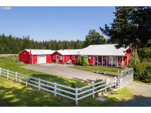 51520 Pioneer Rd, Bandon, OR, 97411-8293 | Card Image