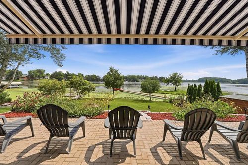 5601 Scenery Drive, Waterford, WI, 53185 | Card Image