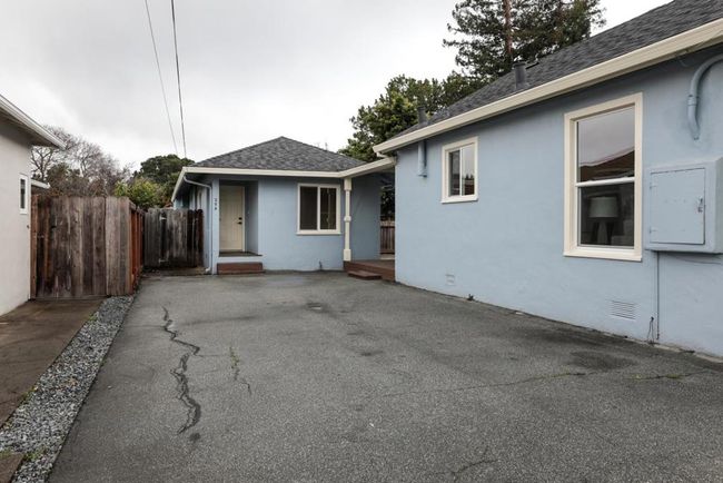 300 Encina Cmns, House other with 7 bedrooms, 5 bathrooms and 2 parking in Stanford CA | Image 47
