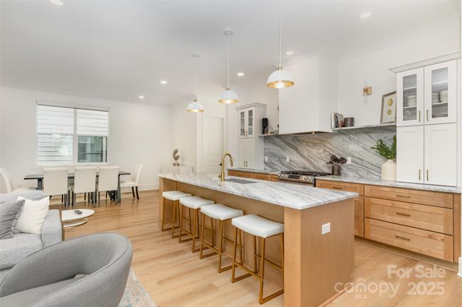 933 Tennyson Dr, House other with 4 bedrooms, 4 bathrooms and null parking in Charlotte NC | Image 9