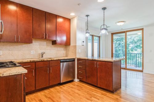 apt-310-17 Meadow Rd, Rutherford, NJ, 07070-2088 | Card Image