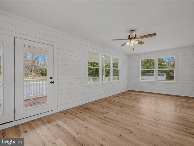 89 Morgan Grove Rd, Home with 4 bedrooms, 3 bathrooms and null parking in SHEPHERDSTOWN WV | Image 17