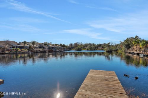 8 Fox Valley Dr, ORANGE PARK, FL, 32073-5114 | Card Image