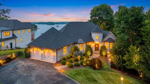 145 Lake Shore Dr, Union Hall, VA, 24176-4013 | Card Image
