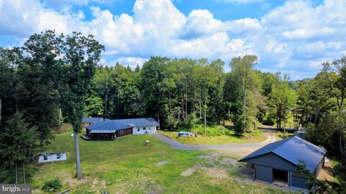 63 Sportsmans Dam Rd, Reynoldsville, PA, 15851-4729 | Card Image