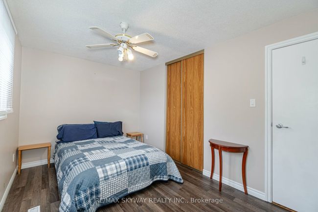 13 Mcgillivary Cres, House other with 4 bedrooms, 3 bathrooms and 4 parking in Brampton ON | Image 23