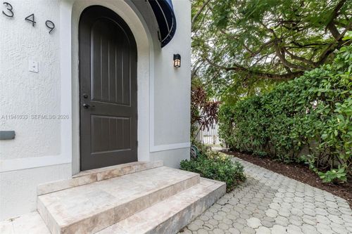 349-349 Madeira Ave, Coral Gables, FL, 33134-4239 | Card Image