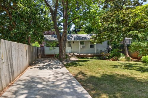 9161 Grove Street, Elk Grove, CA, 95624 | Card Image