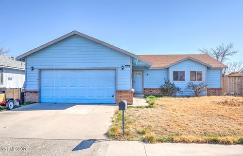 540 Michael Dr, Fallon, NV, 89406-5726 | Card Image
