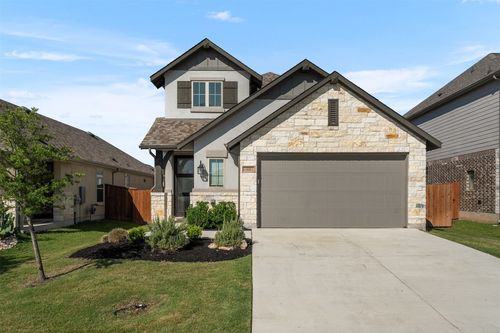 121 Rangel Dr, Liberty Hill, TX, 78642-2372 | Card Image