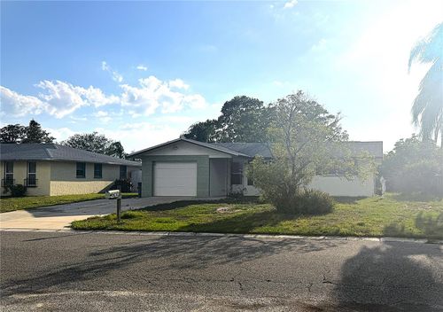 10401 Oleander Dr, PORT RICHEY, FL, 34668-3269 | Card Image