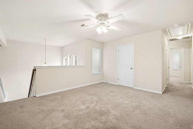 Upstairs Gameroom | Image 20