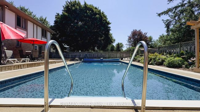 18 Conway Crt, House other with 4 bedrooms, 3 bathrooms and 10 parking in Thamesford ON | Image 43