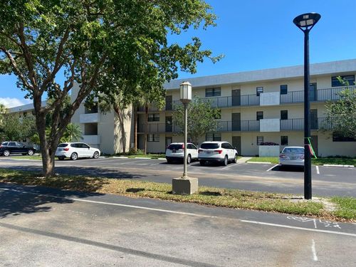 apt-302-2420 Deer Creek Country Club Blvd, Deerfield Beach, FL, 33442-1238 | Card Image