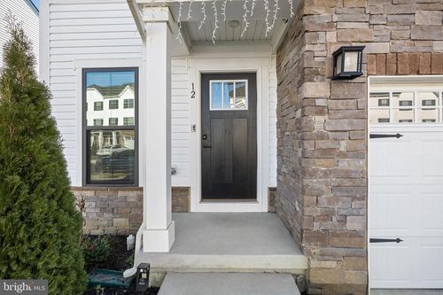 12 Sage Way, MOUNT LAUREL, NJ, 08054-9710 | Card Image