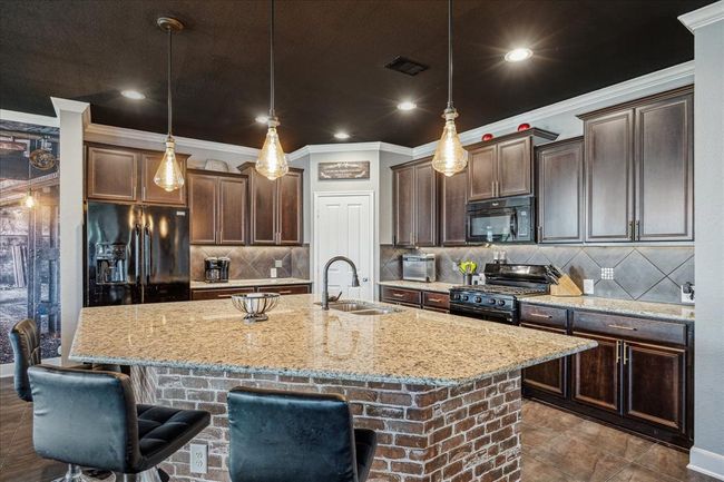 29513 Salem Fields Dr, House other with 5 bedrooms, 3 bathrooms and 2 parking in Spring TX | Image 9