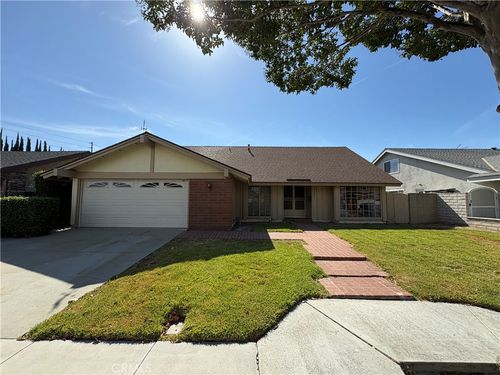 10443 Camden Dr, Cypress, CA, 90630-4612 | Card Image