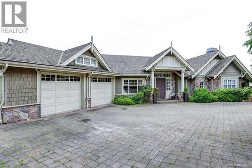 bsmt-750 Greenwood Rd, West Vancouver, BC, V7S1X7 | Card Image