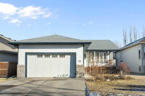 95 Cambridge Glen Dr, Strathmore, AB, T1P1W1 | Card Image
