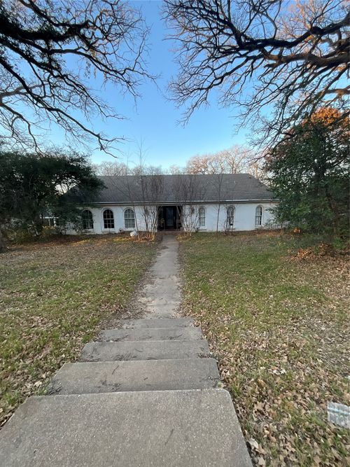 4106 Hollow Oak Dr, Euless, TX, 76040-6414 | Card Image