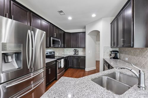 1413 Woodside Dr, Lebanon, TN, 37087-8701 | Card Image