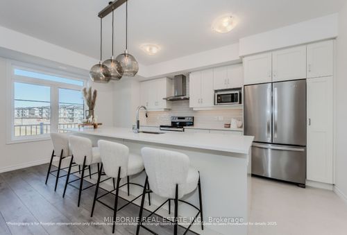 34 Thatcher Dr, Guelph, ON, N1L0R8 | Card Image