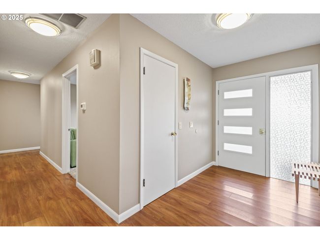 27001 Se Kelso Rd, House other with 4 bedrooms, 2 bathrooms and 2 parking in Boring OR | Image 20