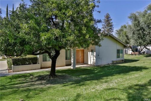 613 Lytle St, Redlands, CA, 92374 | Card Image