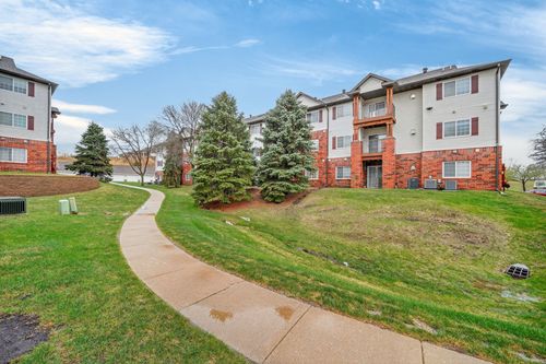 2106-6440 Ep True Parkway, West Des Moines, IA, 50266 | Card Image