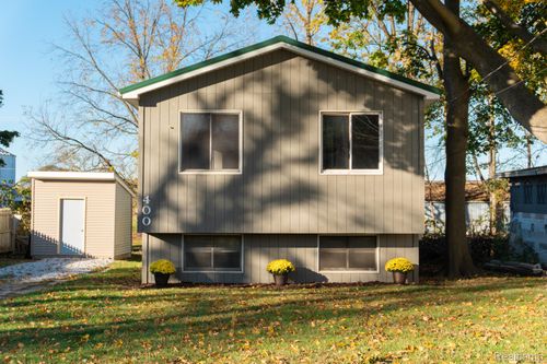 400 W Main St, Durand, MI, 48429-1532 | Card Image