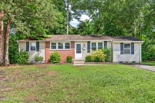 504 Clyde Dr, Jacksonville, NC, 28540-4412 | Card Image