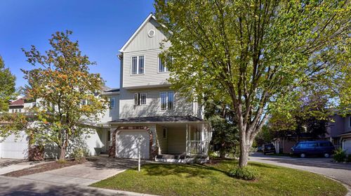 192 Inglewood Cove Se, Calgary, AB, T2G5K3 | Card Image