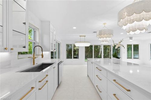 17 Knights Bridge Rd, NAPLES, FL, 34112-0639 | Card Image