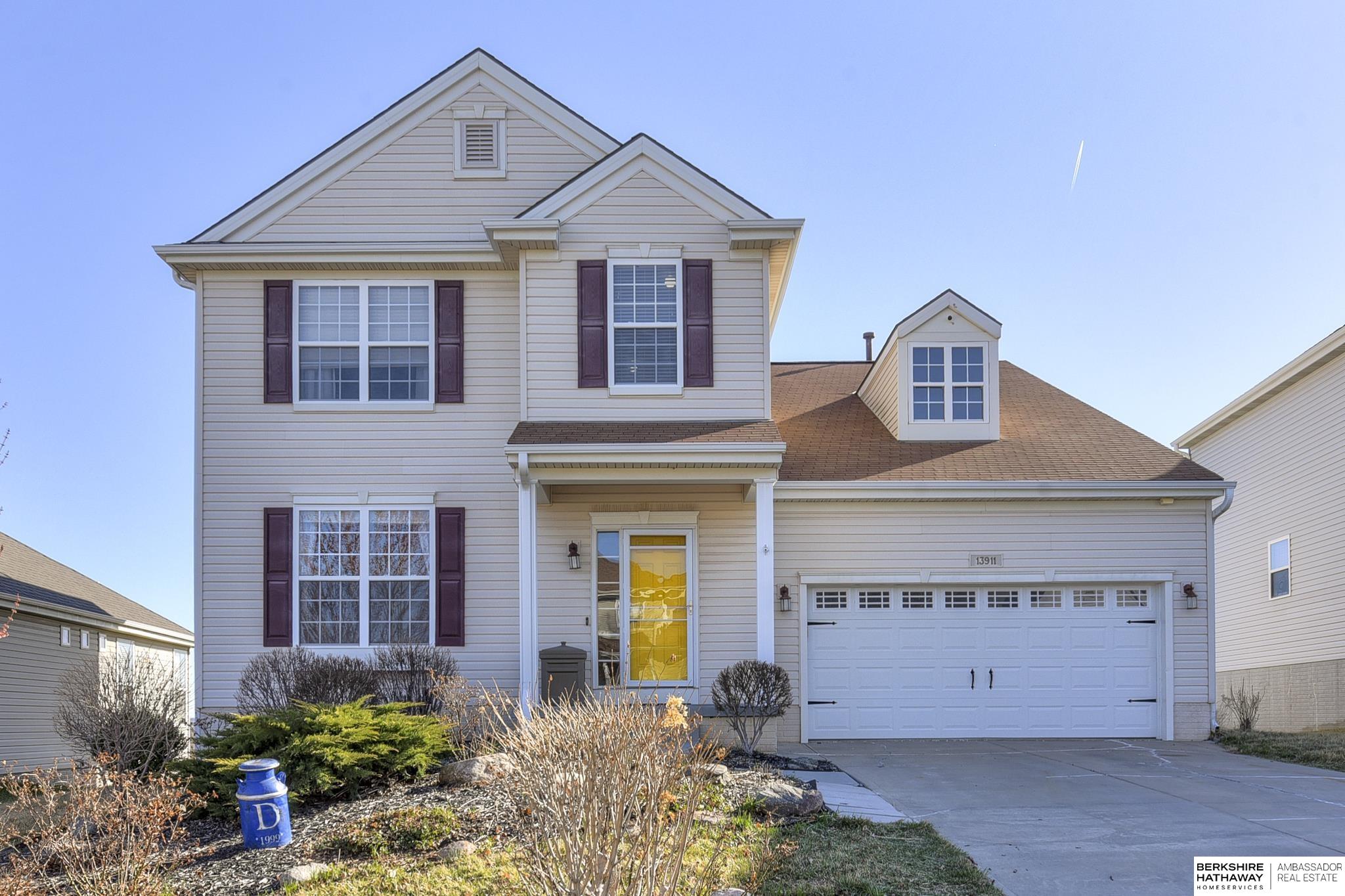 Kelly Dr, Bellevue, NE 68123